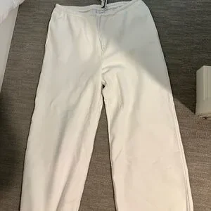 Aritiza Cozy Fleece Mega Flutter Sweatpants Size XL New with Tags